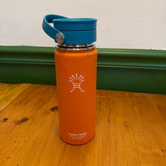 Orange 18oz Hydroflask Thermos, Blue Flex Sip Lid - Picture 3 of 4
